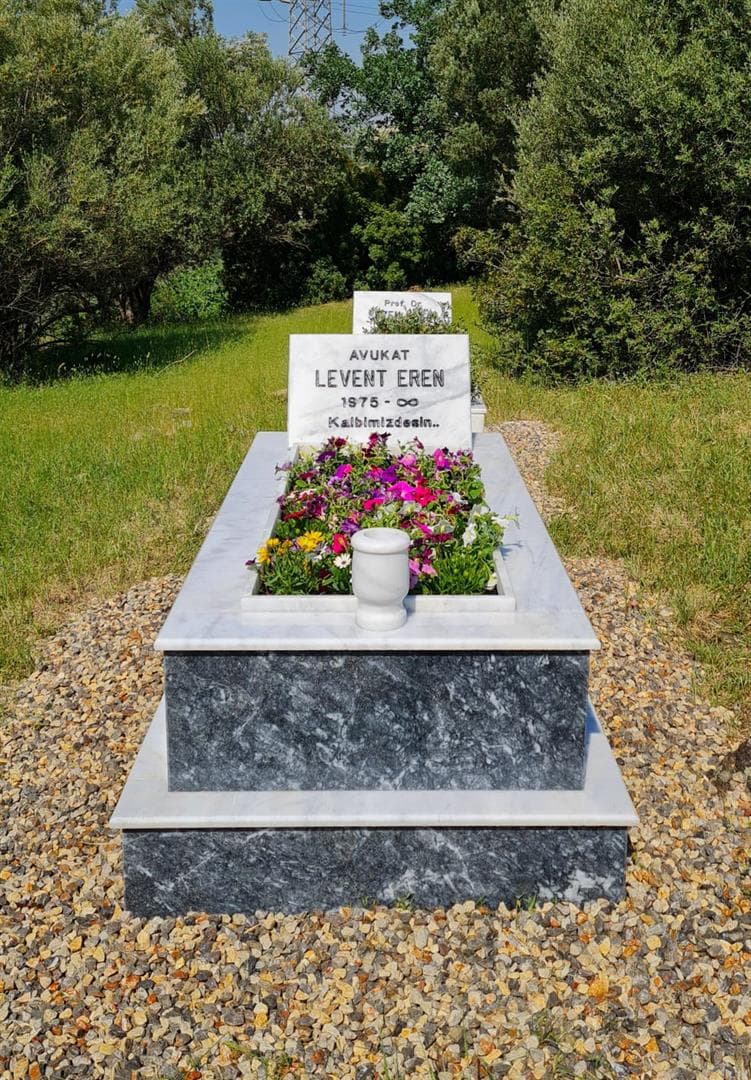 Mezar onarım ve tamir çalışması